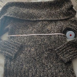 Super cute express wool sweater off the shoulder size Small.